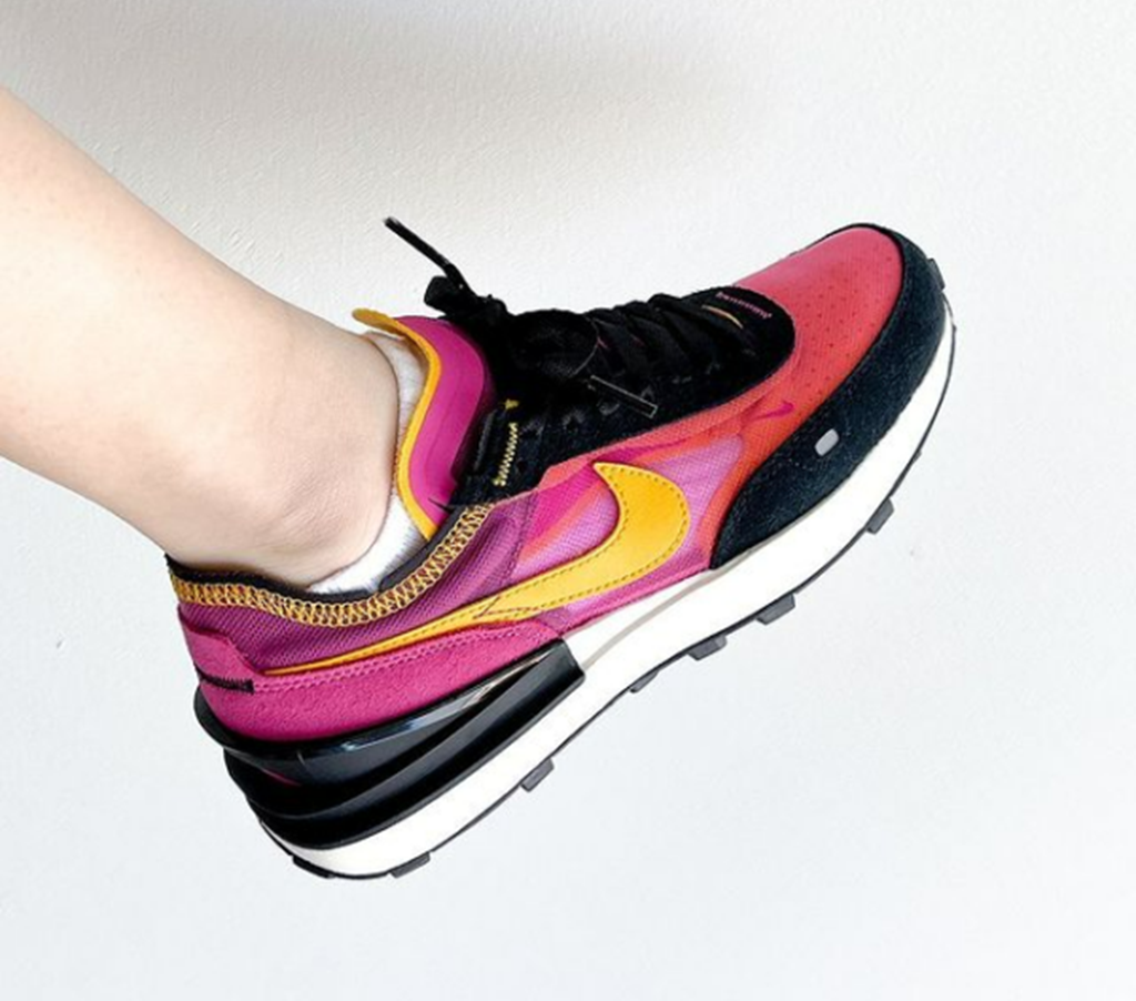 Giày Nike Waffle One GS 'Active Fuchsia' DC0481-600 - Ảnh 3