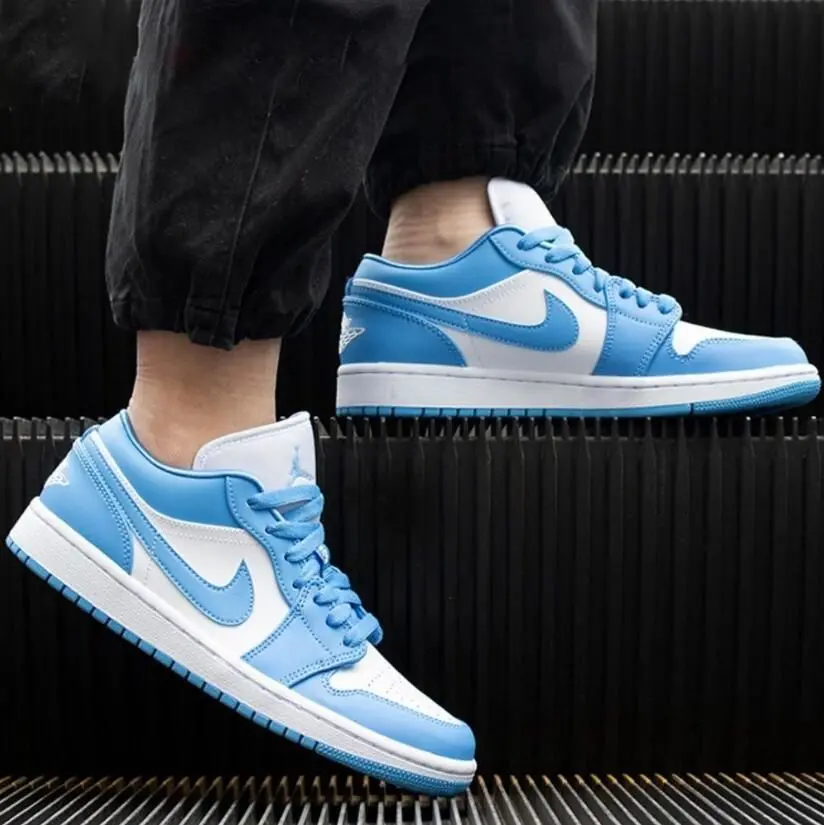 Alternative view of Giày Nike Eric Koston x Air Jordan 1 Low SB 'Powder Blue' CJ7891-401