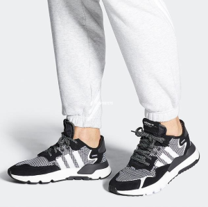 Alternative view of Giày Adidas Nite Jogger 'Black White' FV3854