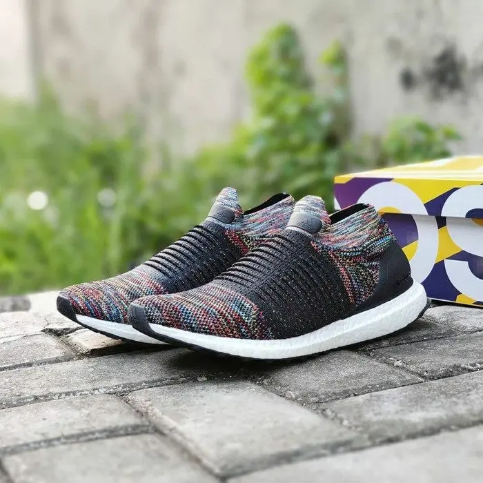 Giày Adidas UltraBoost Laceless 'Black Multi-Color' B37687 - Ảnh 3