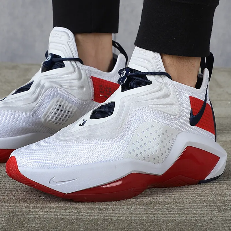 Alternative view of Giày Nike LeBron Soldier 14 'USA' CK6047-100