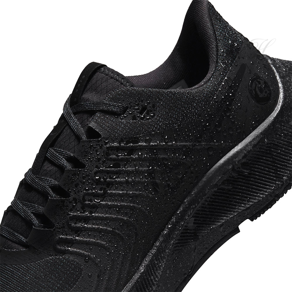 Giày Nike Air Zoom Pegasus 38 Shield 'Triple Black' DC4073-002 - Ảnh 5