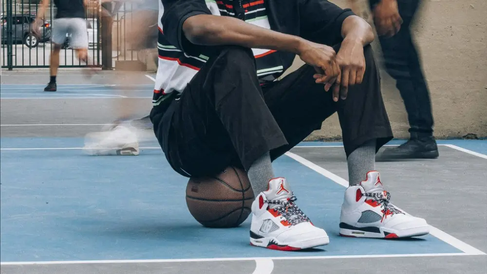 Giày Nike Air Jordan 5 Retro 'Quai 54' 2021 DJ7903-106 - Ảnh 6