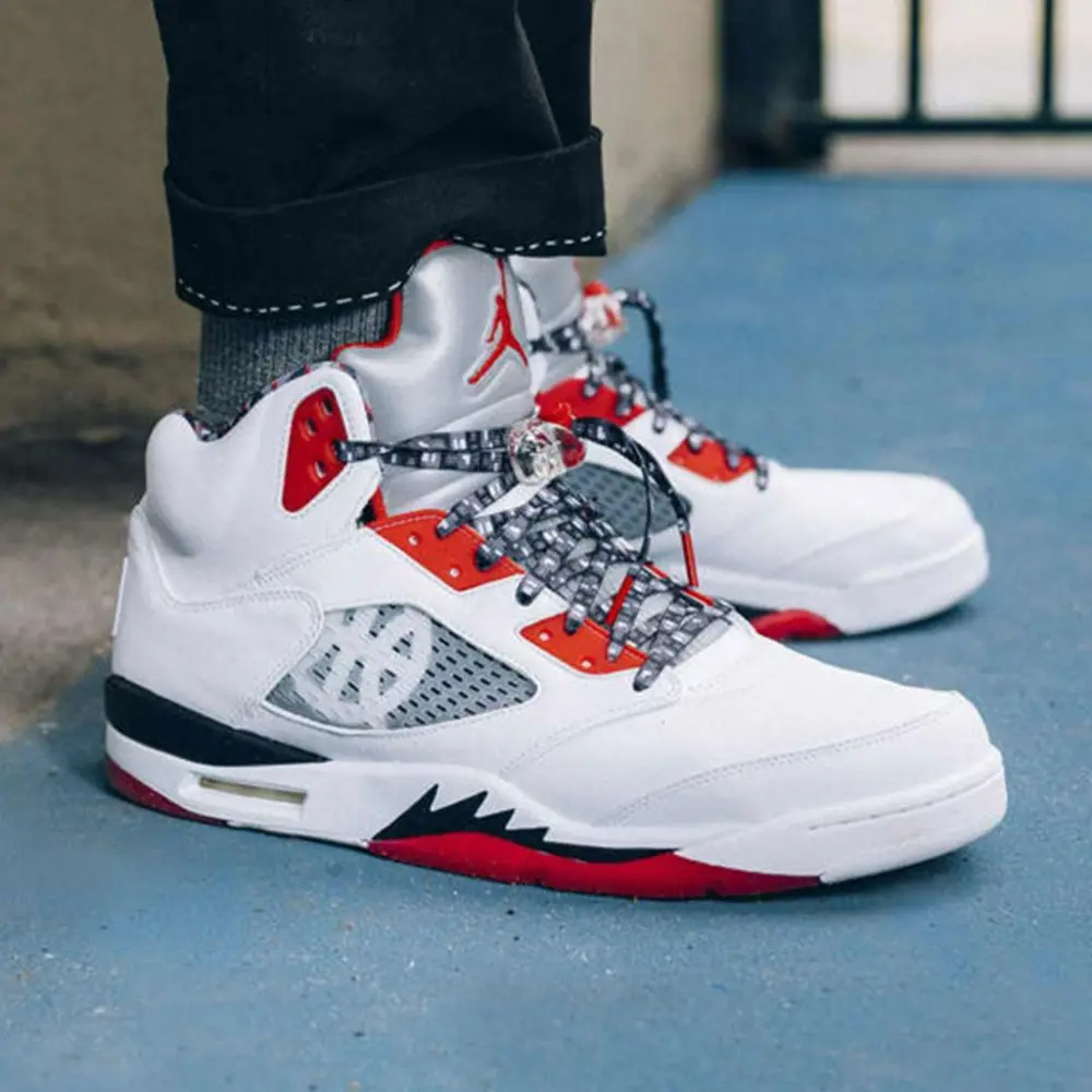 Alternative view of Giày Nike Air Jordan 5 Retro 'Quai 54' 2021 DJ7903-106