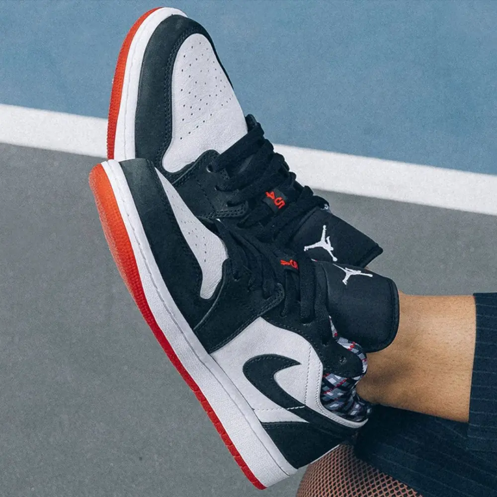 Alternative view of Giày Nike Air Jordan 1 Low 'Quai 54' 2021 DM0095-106