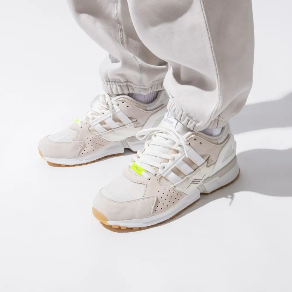 Alternative view of Giày Adidas ZX 10000 'Triple White' GX2721