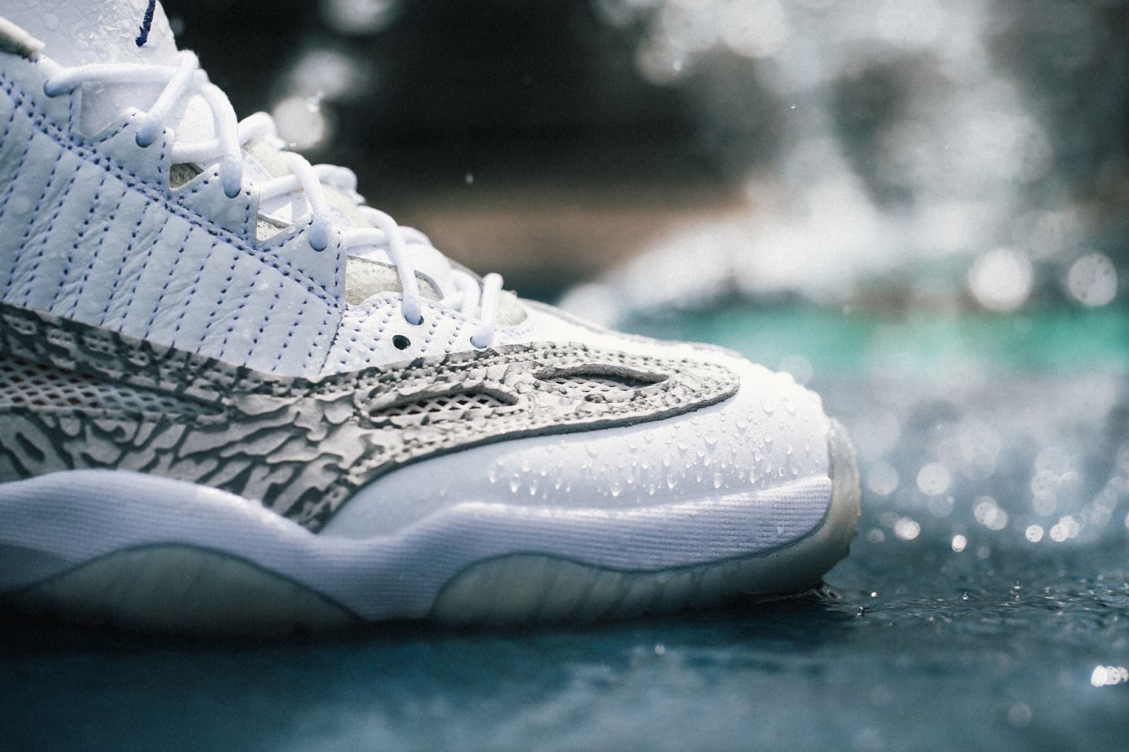 Giày Nike Air Jordan 11 Retro Low 'Heiress Pure Platinum' 897331-100 - Ảnh 4