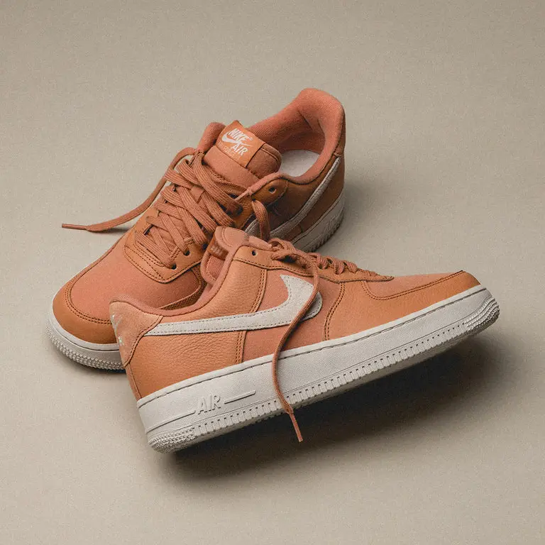 Alternative view of Giày Nike Air Force 1 Low 'Amber Brown' DV7186-200