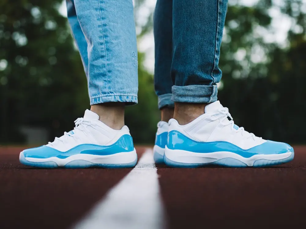 Giày Nike Air Jordan 11 Retro Low 'University Blue' 528896-106 - Ảnh 5