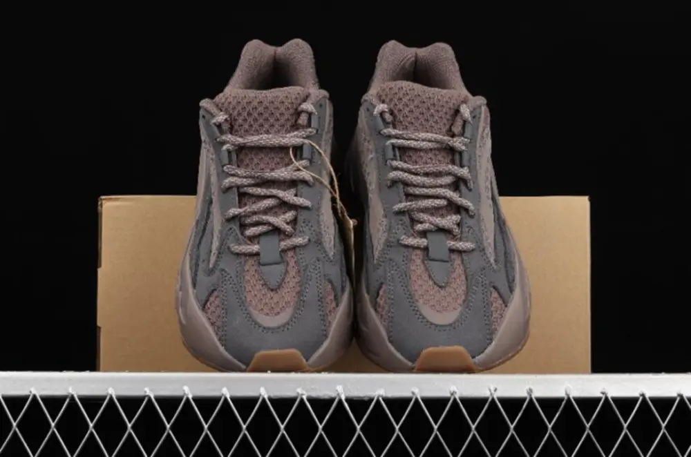 Giày Adidas Yeezy Boost 700 V2 'Mauve' GZ0724 - Ảnh 3