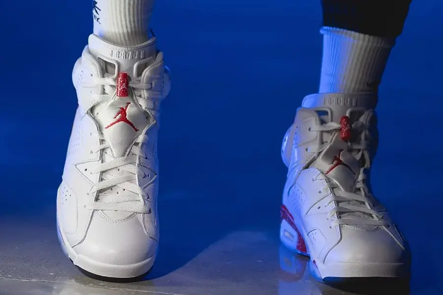 Giày Nike Air Jordan 6 Retro 'Red Oreo' CT8529-162 - Ảnh 4