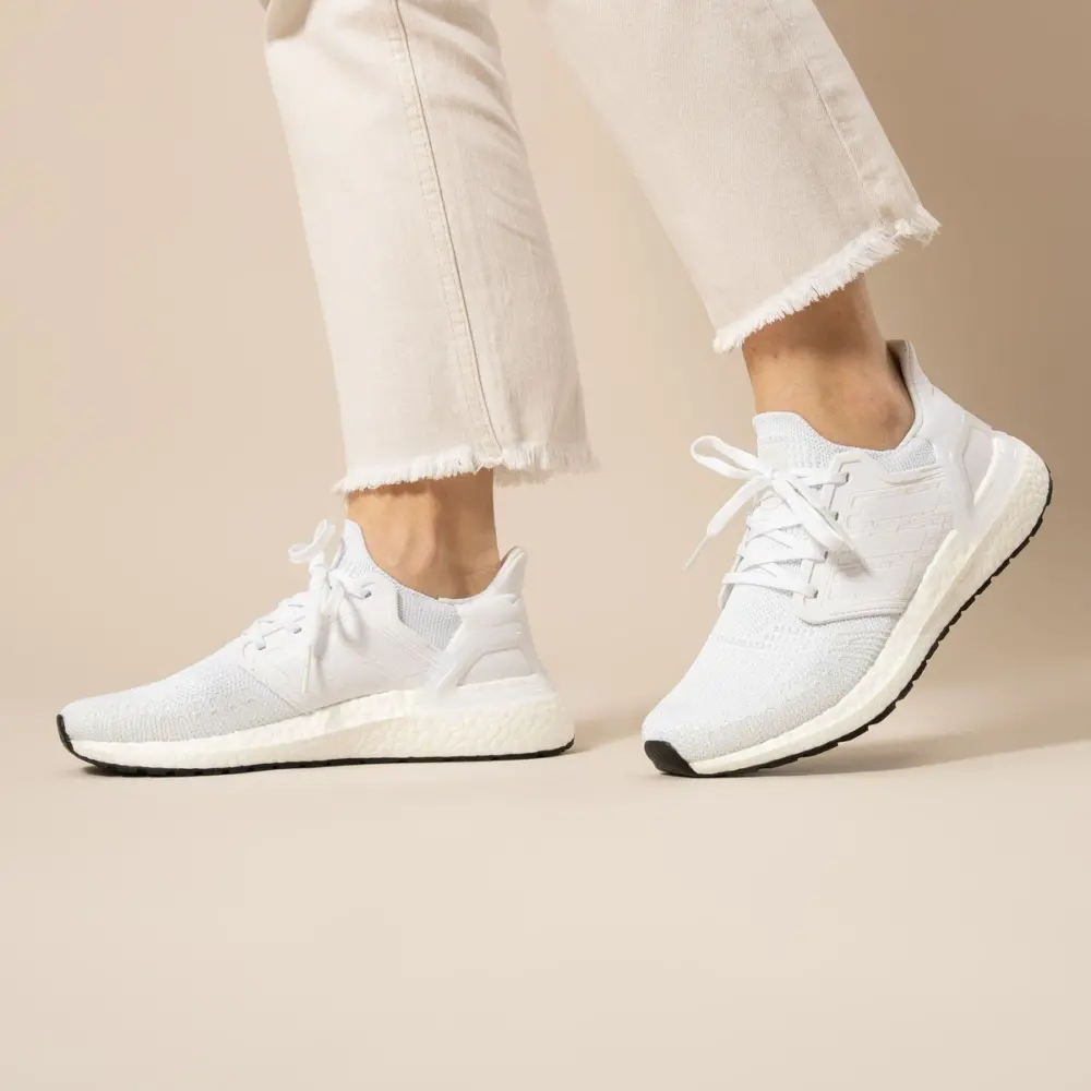 Alternative view of Giày Adidas Ultraboost 20 W "Cloud White" FU7210
