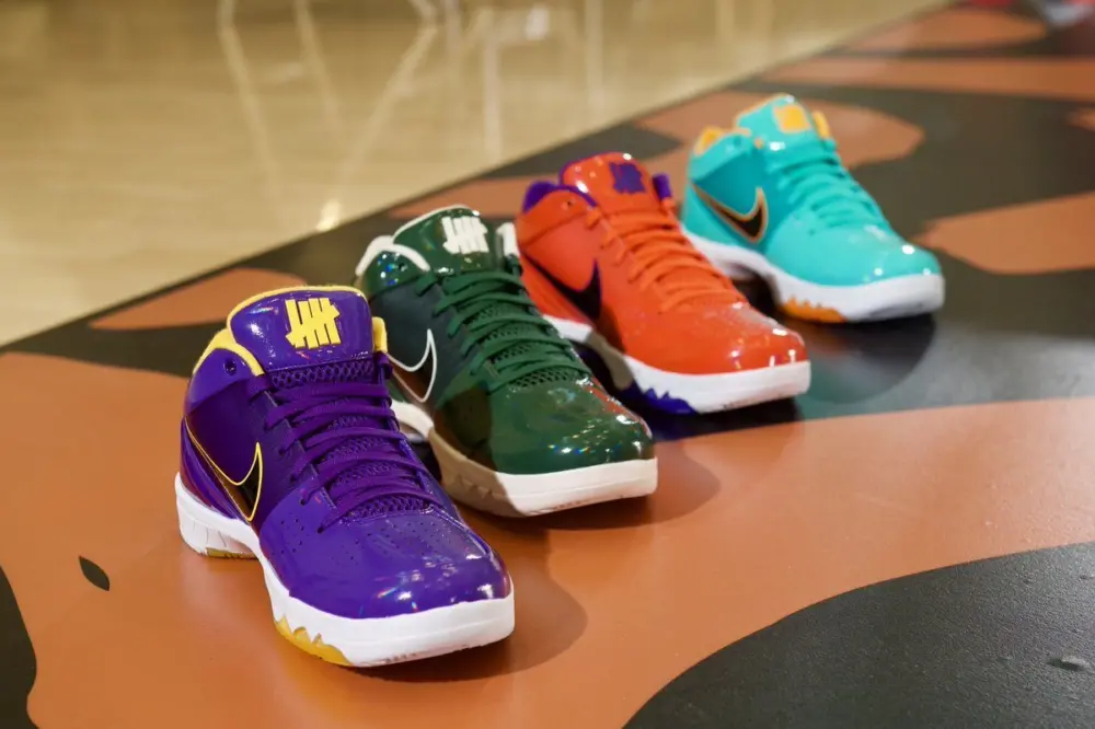 Giày Undefeated x Nike Kobe 4 Protro 'Demar' CQ3869-300 - Ảnh 5