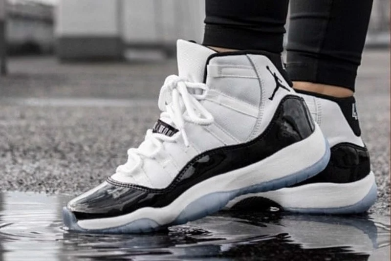 Giày Nike Air Jordan 11 Retro GS 'Concord' 2018 378038-100 - Ảnh 7