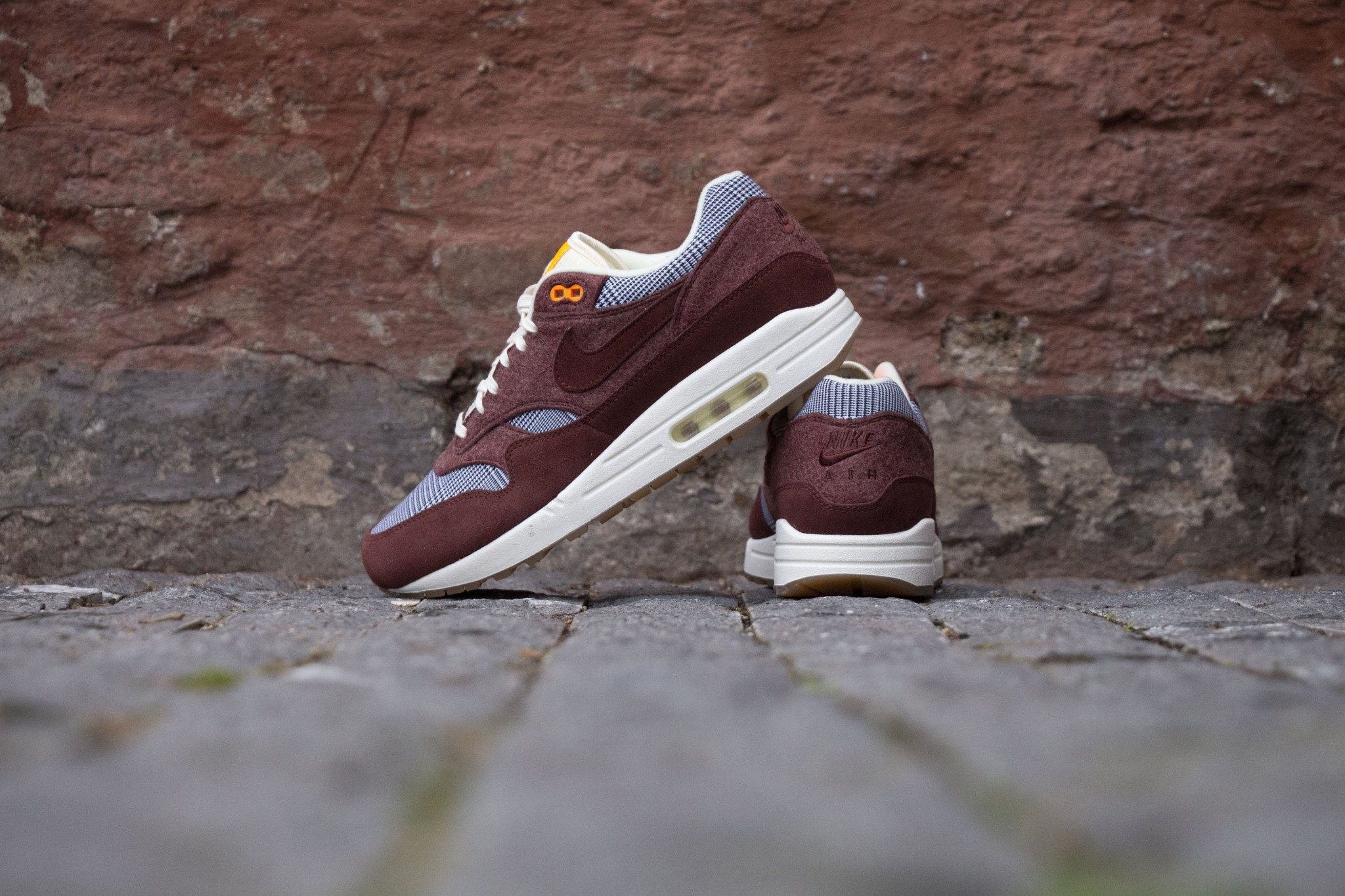 Giày Nike Air Max 1 Houndstooth Bronze Eclipse CT1207-200 - Ảnh 3