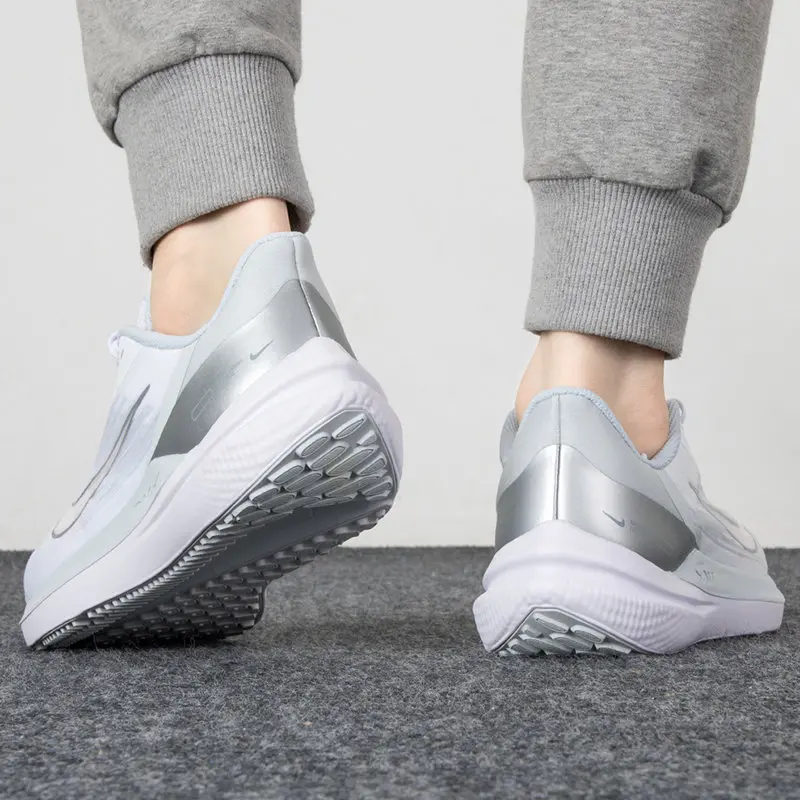 Giày Nike Air Winflo 9 'White Metallic Silver' DD8686-100 - Ảnh 5