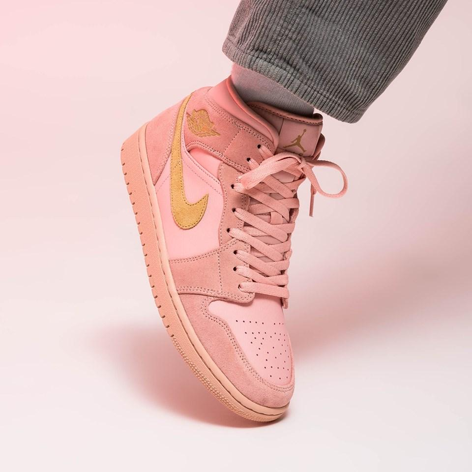 Giày Nike Air Jordan 1 Mid SE GS 'Coral Stardust' BQ6931-600 - Ảnh 3