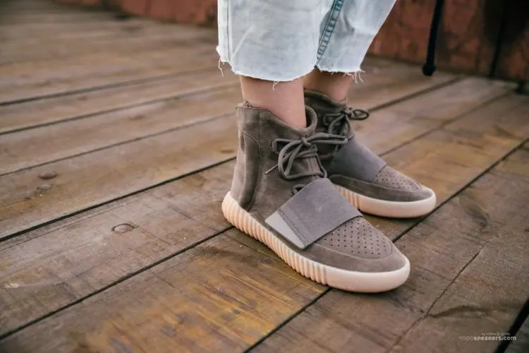 Giày Adidas Yeezy Boost 750 'OG' B35309 - Ảnh 5