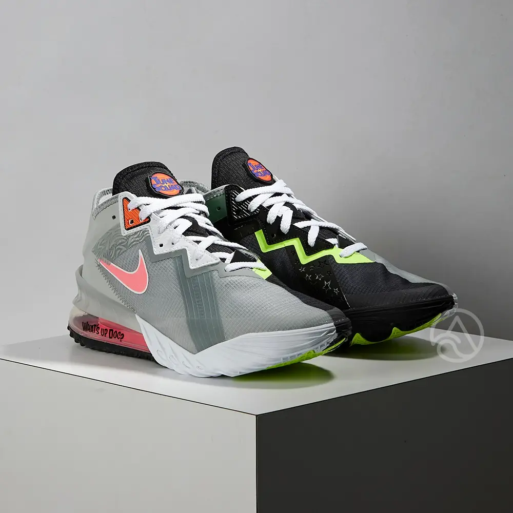 Alternative view of Giày Nike Space Jam x LeBron 18 Low EP 'Bugs x Marvin' CV7564-005