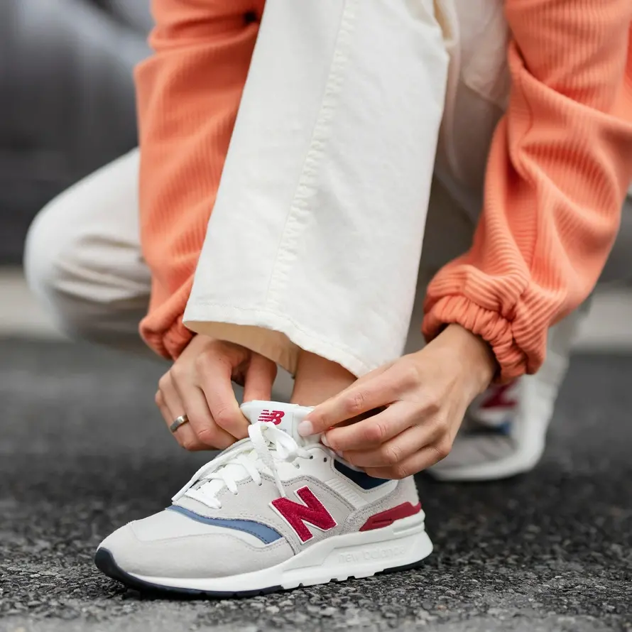 Giày New Balance 997H 'Timberwolf Crimson' CW997HVJ - Ảnh 3