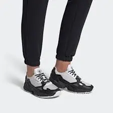 Giày Adidas Wmns Falcon Trail 'Tuxedo' EF9023 - Ảnh 4