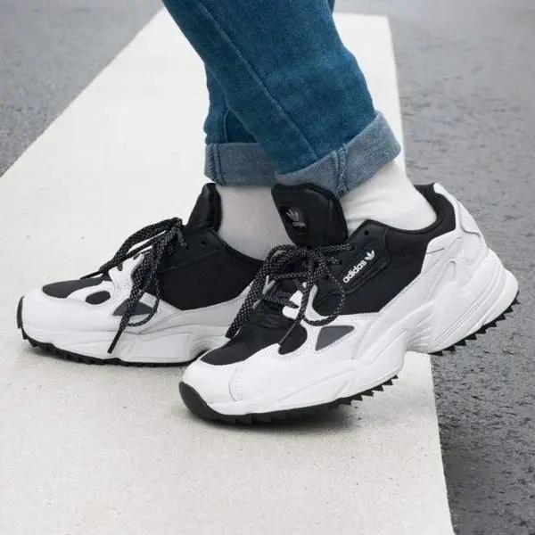 Giày Adidas Wmns Falcon Trail 'Oreo' EF9024 - Ảnh 3