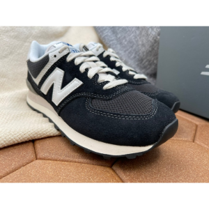 Alternative view of Giày New Balance 574 'Black' ML574HK2