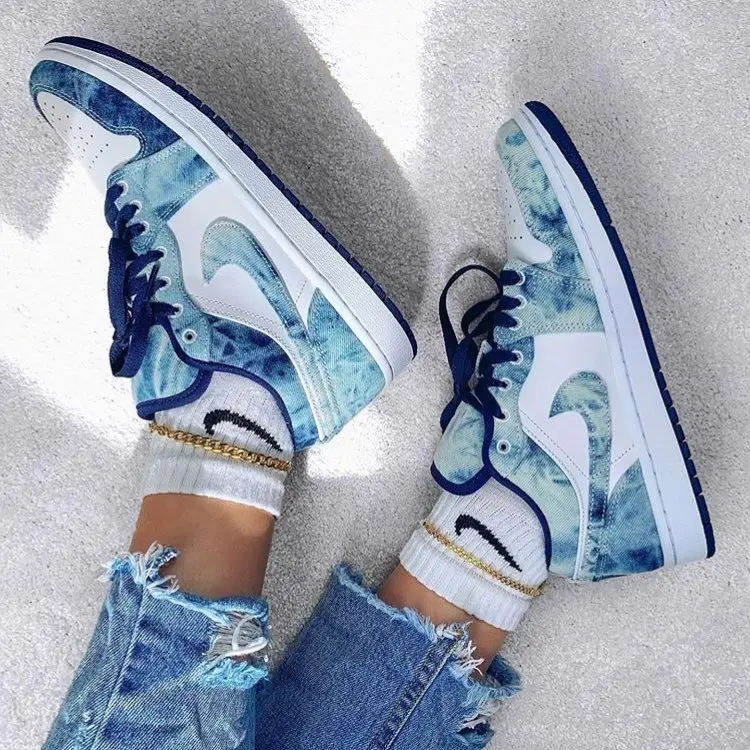 Alternative view of Giày Nike Air Jordan 1 Low SE 'Washed Denim' CZ8455-100