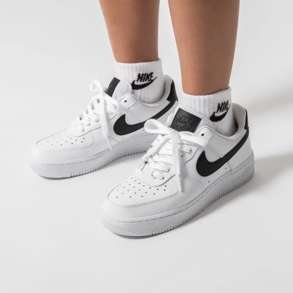 Giày Nike Wmns Air Force 1 '07 'White Black' 315115-152 - Ảnh 7