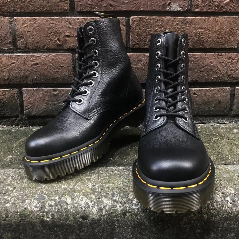 Giày Dr. Martens 1460 Pascal Bex Leather Lace Up Boots 'Black Pisa' 26206001 - Ảnh 5