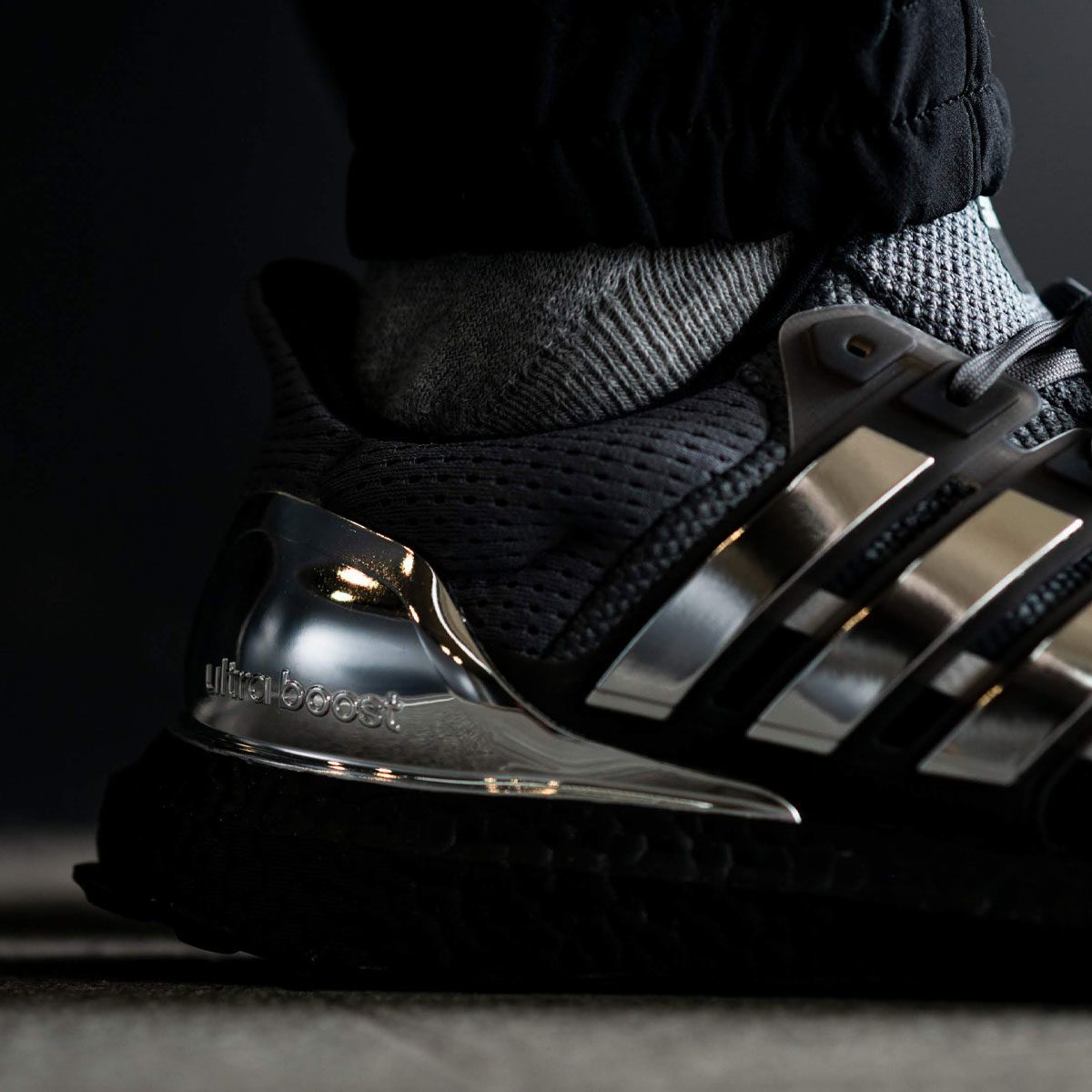 Giày Adidas Ultra Boost "Grey Silver" EG8103 - Ảnh 3