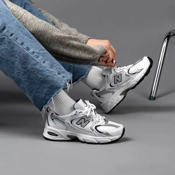 Alternative view of Giày New Balance 530 Retro 'Running Navy' MR530SG