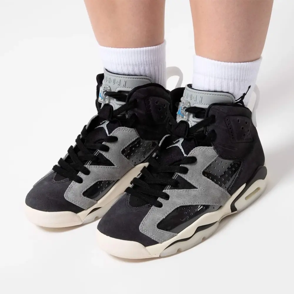 Alternative view of Giày Nike Jordan 6s Tech Chrome CK6635-001