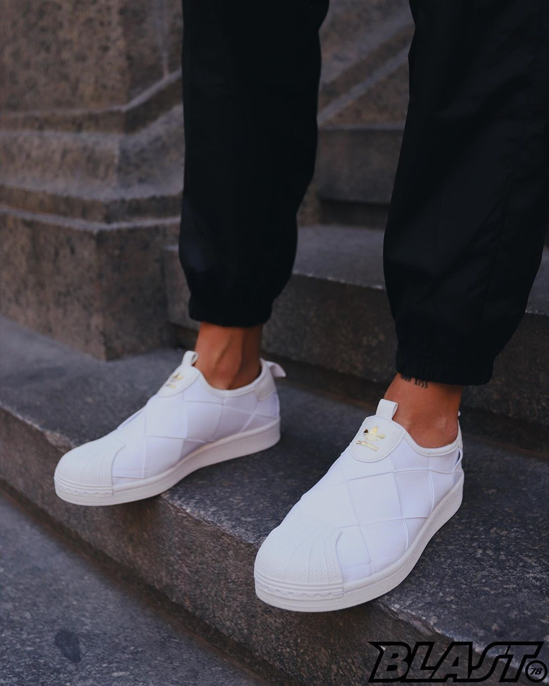 Giày Adidas Wmns Superstar Slip-On 'Cloud White' FV3186 - Ảnh 6