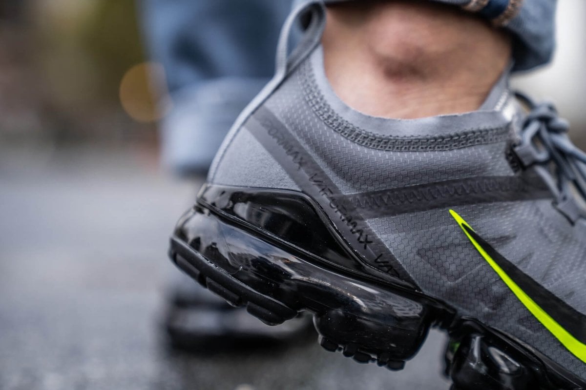Giày Nike Air VaporMax 2019 'Cool Grey Volt Black' CV3417-001 - Ảnh 4