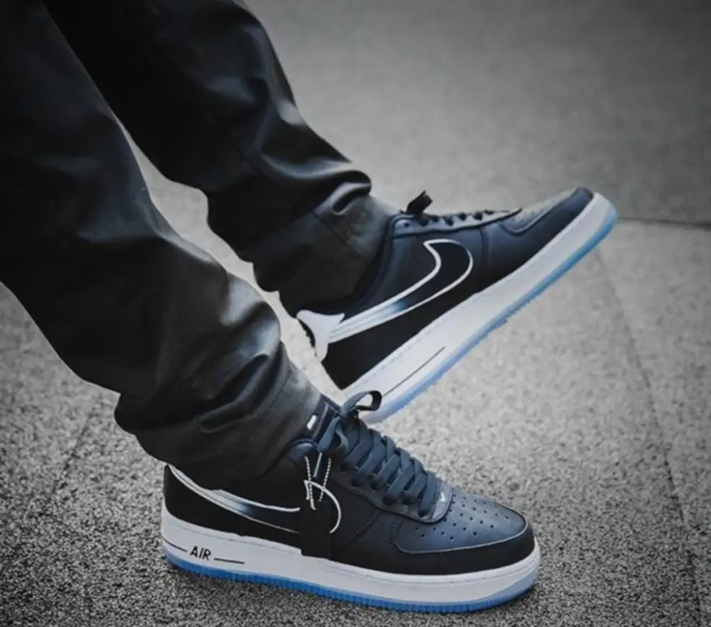 Giày Nike Air Force 1 Low Colin Kaepernick CQ0493-001 - Ảnh 3