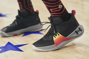 Alternative view of Giày Under Armour Embiid One 'Origin' 3023086-001