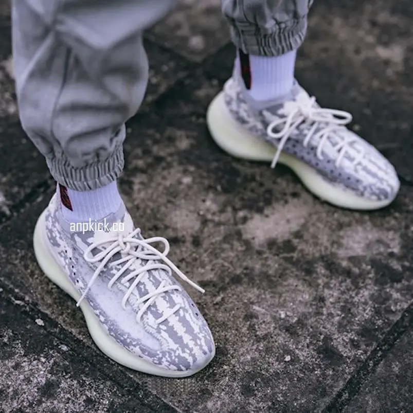 Giày Adidas Yeezy Boost 380 Alien FV3260 - Ảnh 5