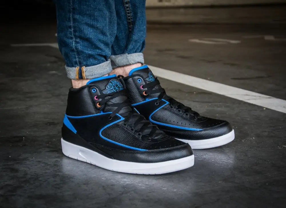 Alternative view of Giày Nike Air Jordan 2 Retro 'Radio Raheem' 834274-014