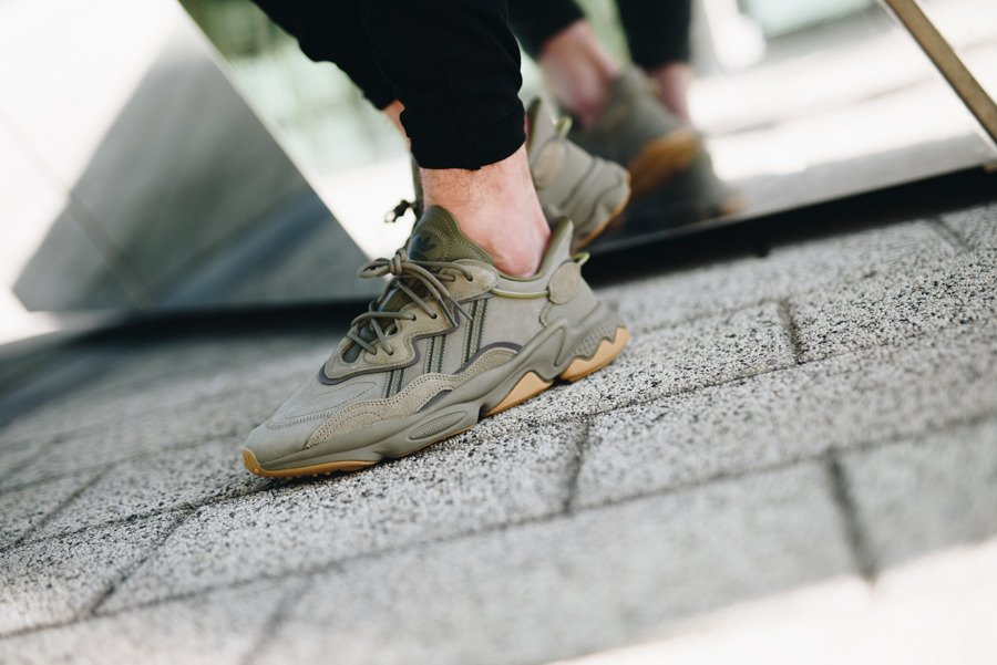 Giày Adidas Ozweego 'Trace Cargo' EE6461 - Ảnh 4