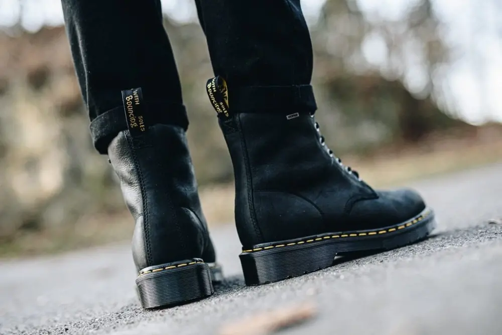 Giày Dr. Martens 1460 Pascal Bex Leather Lace Up Boots 'Black Pisa' 26206001 - Ảnh 4