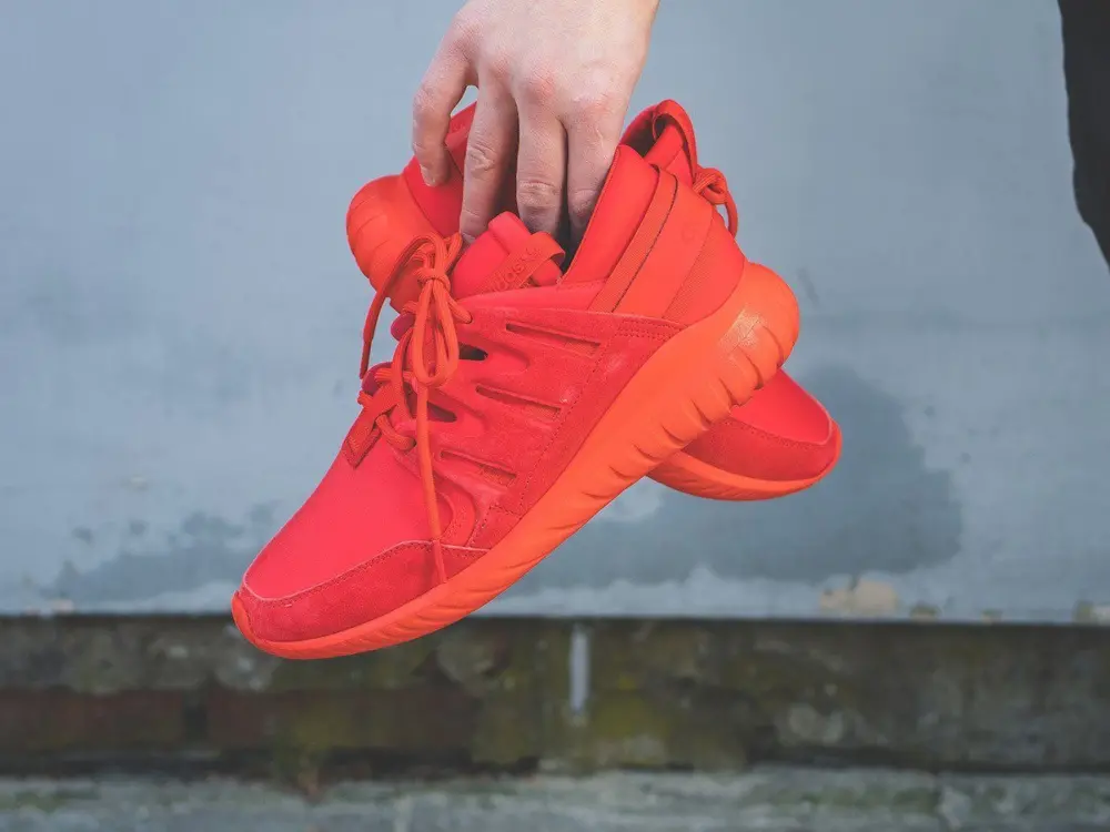 Alternative view of Giày Adidas Tubular Nova Triple Red S74819