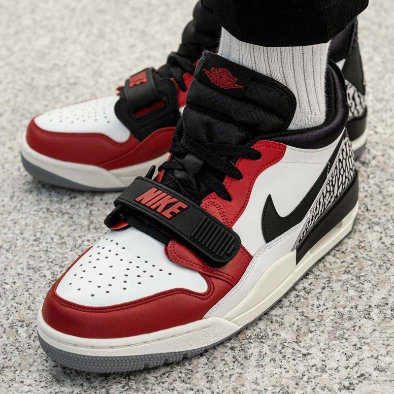 Giày Nike Air Jordan Legacy 312 Low 'Chicago' CD7069-106 - Ảnh 4