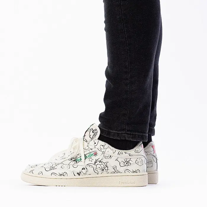 Alternative view of Giày Reebok Tom & Jerry x Club C 'Sketch' FX4011