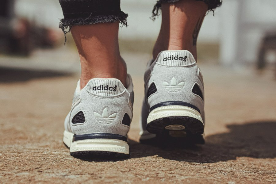 Giày Adidas ZX 4000 'Grey' EE4835 - Ảnh 4