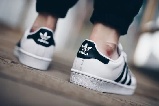 Giày Adidas Superstar J 'White Core Black' C77154 - Ảnh 4