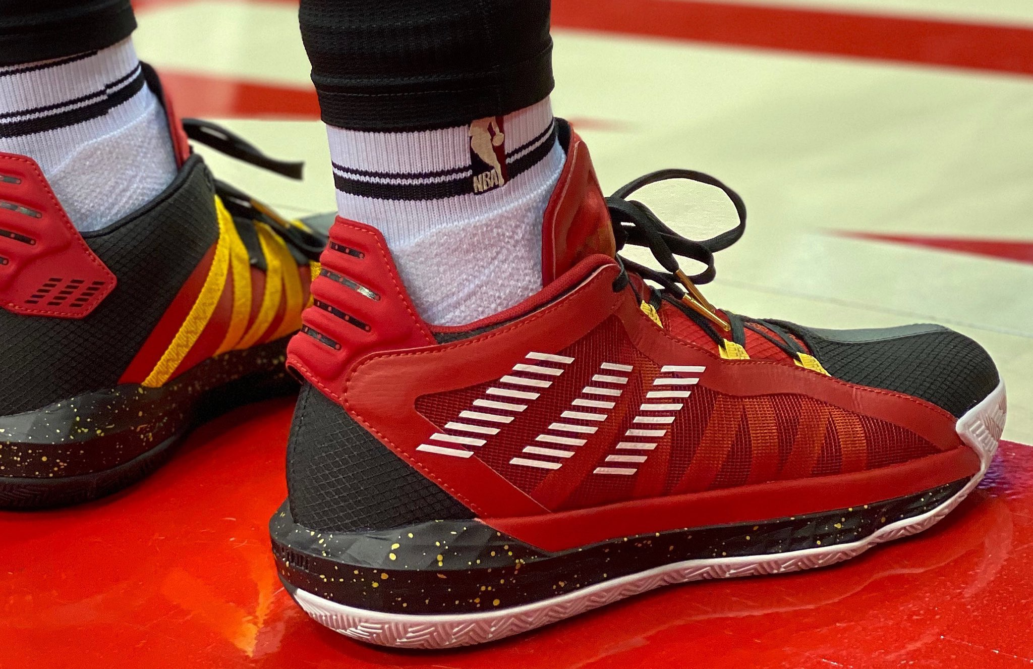 Giày Adidas Dame 6 GCA 'Chinese New Year' EH1994 - Ảnh 4