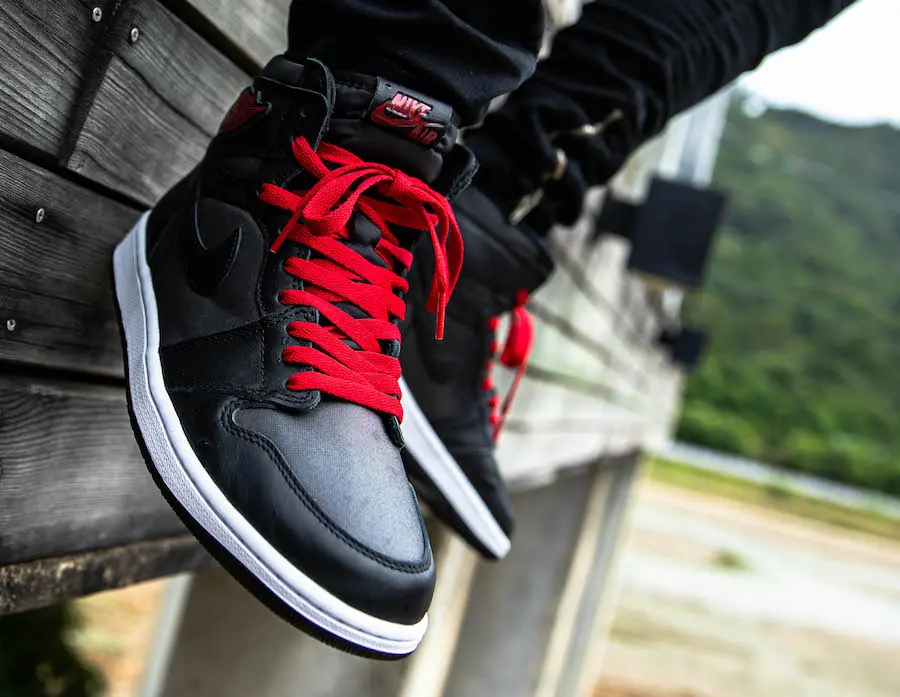 Giày Nike Air Jordan 1 Retro High OG 'Black Gym Red' 555088-060 - Ảnh 3