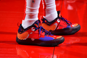 Alternative view of Giày Adidas Harden Vol. 5 CNY 'Red' H67574