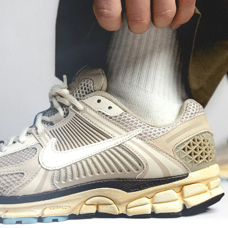 Alternative view of Giày Nike Zoom Vomero 5 ‘Oatmeal’ FB8825-111